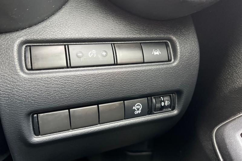 Used Nissan Juke 2022 for sale - 76277297: Photo 32