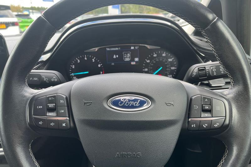 Used Ford Fiesta 2018 for sale - 76064681: Photo 12