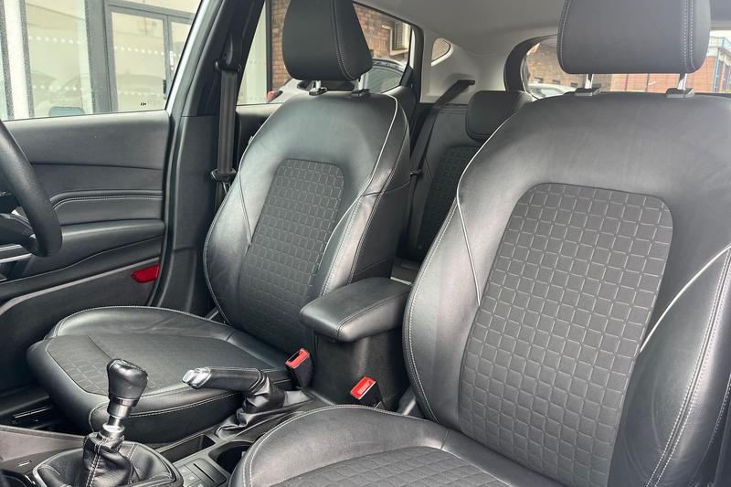 Used Ford Fiesta 2018 for sale - 76064681: Photo 19
