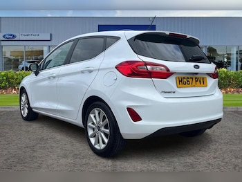 Used Ford Fiesta 2018 for sale - 76064681: Photo 2