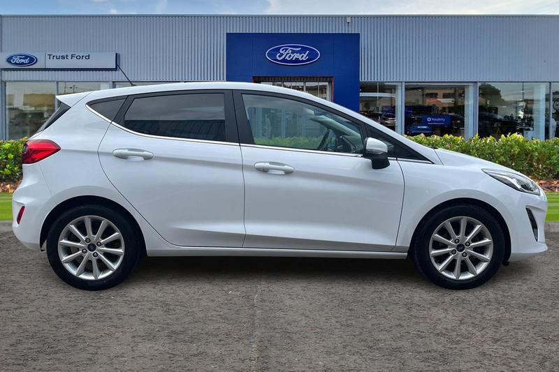 Used Ford Fiesta 2018 for sale - 76064681: Photo 3
