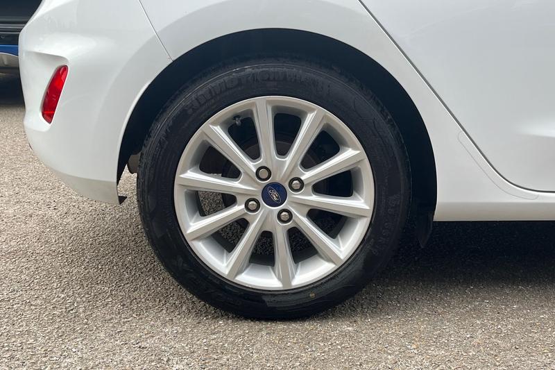 Used Ford Fiesta 2018 for sale - 76064681: Photo 38