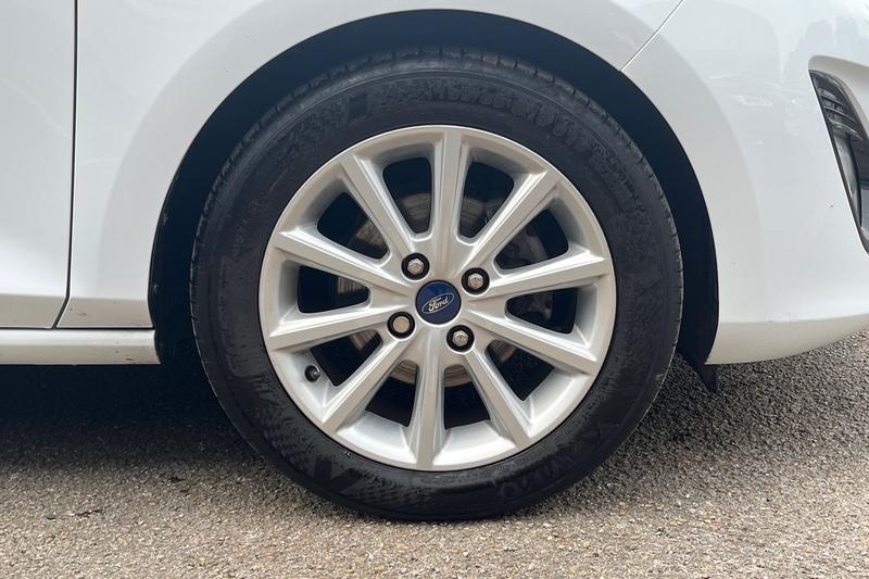 Used Ford Fiesta 2018 for sale - 76064681: Photo 39