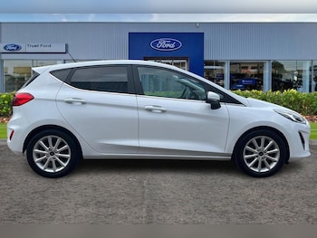 Used Ford Fiesta 2018 for sale - 76064681: Photo 3