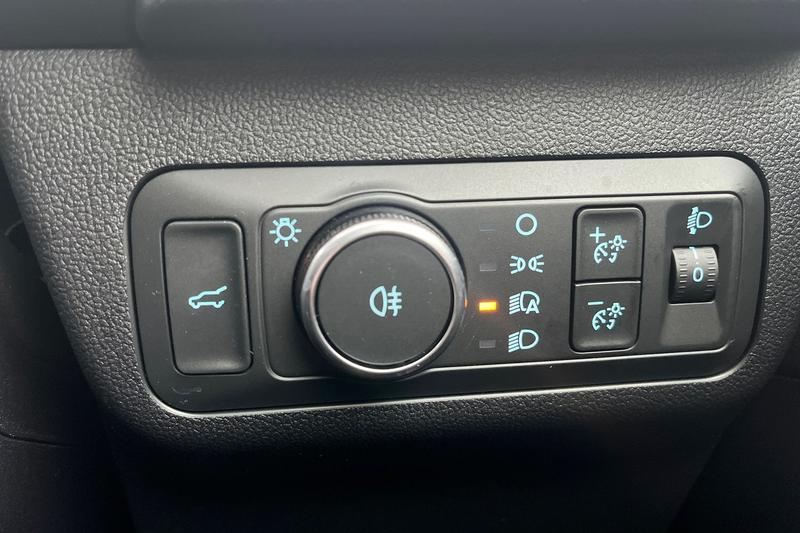 Used Ford Kuga 2025 for sale - 77613666: Photo 30