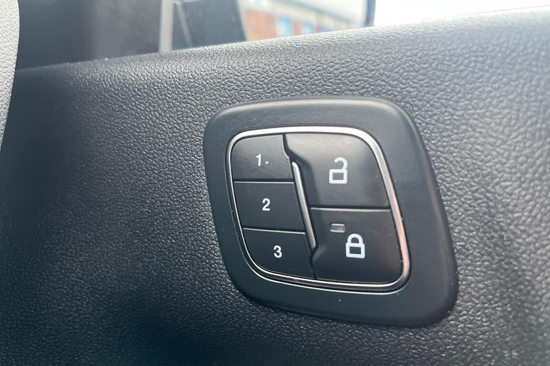 Used Ford Kuga 2025 for sale - 77613666: Photo 31