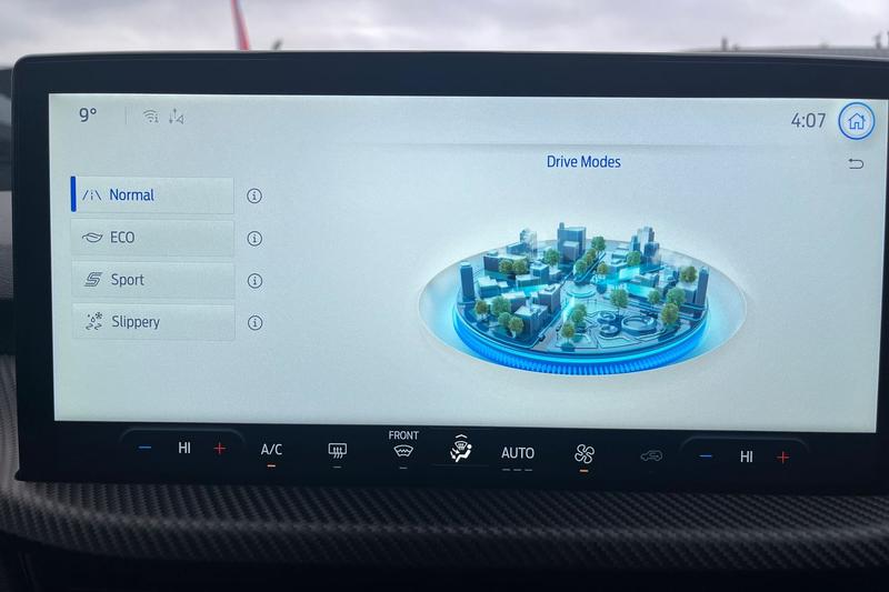 Used Ford Kuga 2025 for sale - 77613666: Photo 37