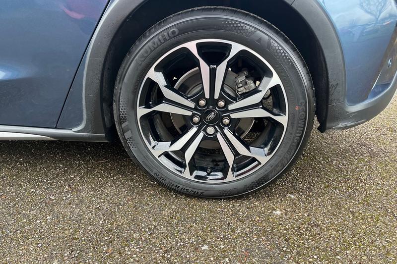 Used Ford Focus 2020 for sale - 77819646: Photo 8