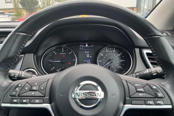 Used Nissan Qashqai 2018 for sale - 76234927: Photo 12