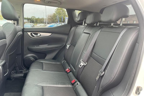 Used Nissan Qashqai 2018 for sale - 76234927: Photo 20