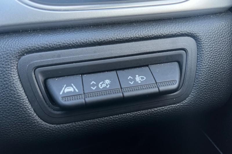 Used Renault Captur 2023 for sale - 77407028: Photo 23