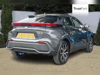 Used Toyota C-HR 2026 for sale - 79357574: Photo