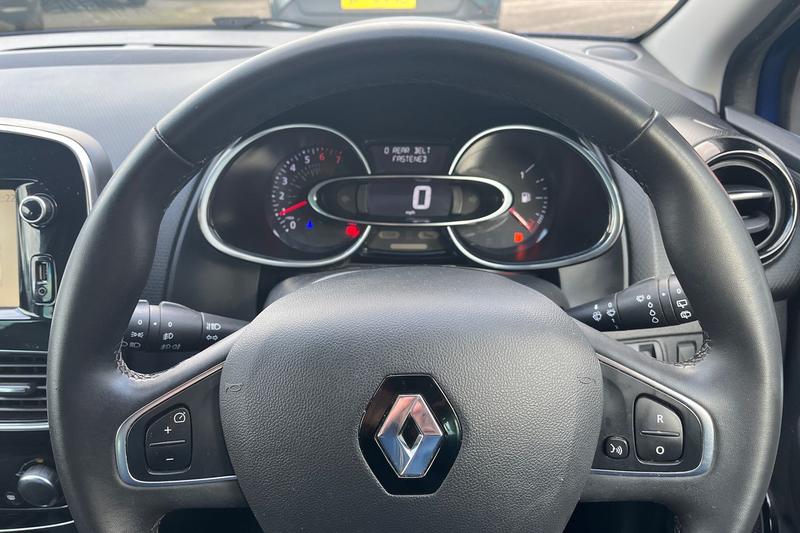 Used Renault Clio 2019 for sale - 76508183: Photo 12
