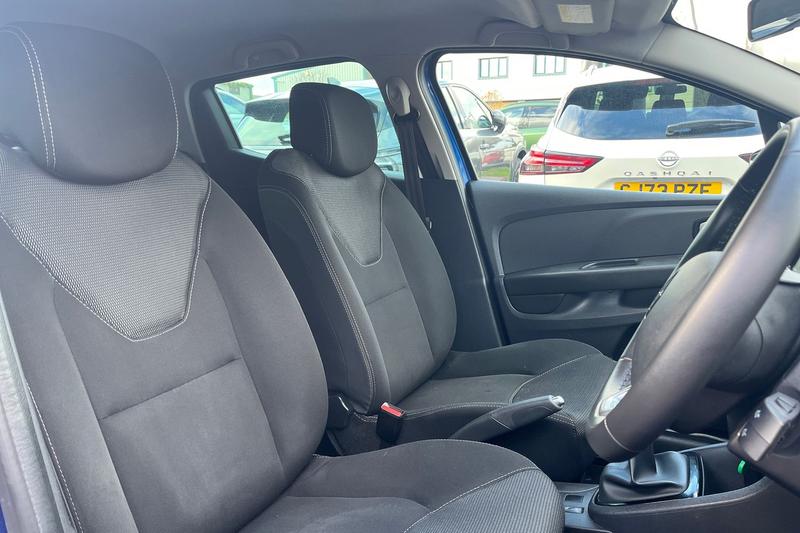 Used Renault Clio 2019 for sale - 76508183: Photo 17