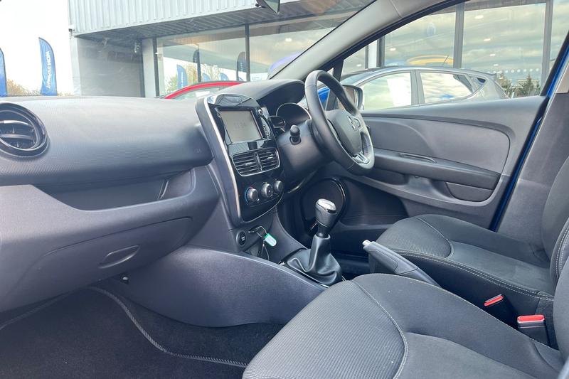 Used Renault Clio 2019 for sale - 76508183: Photo 18