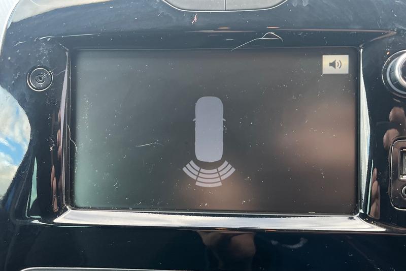 Used Renault Clio 2019 for sale - 76508183: Photo 27