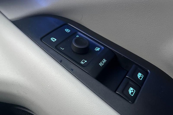 Used Ford Explorer 2024 for sale - 73116155: Photo 16