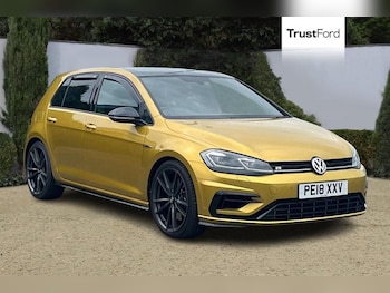 Used Volkswagen Golf 2018 for sale - 78867805: Photo