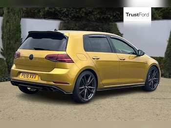 Used Volkswagen Golf 2018 for sale - 78867805: Photo