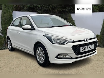 Used Hyundai i20 2017 for sale - 77427288: Photo