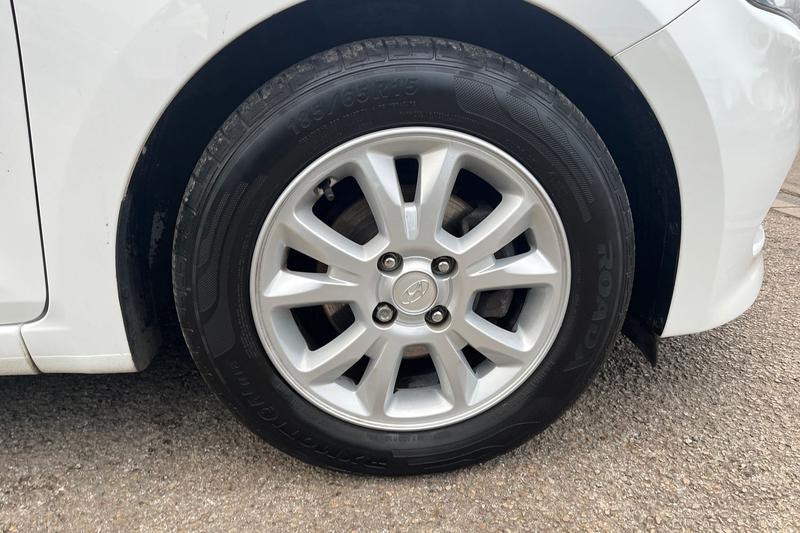 Used Hyundai i20 2017 for sale - 77427288: Photo 23