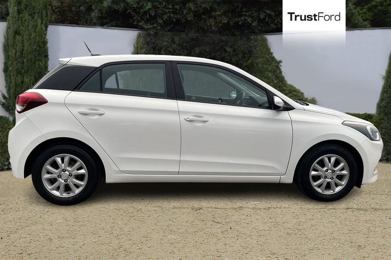 Used Hyundai i20 2017 for sale - 77427288: Photo 3