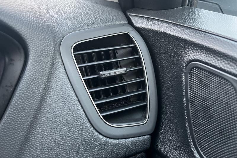 Used Hyundai i20 2017 for sale - 77427288: Photo 36