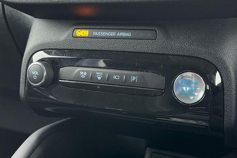 Used Ford Kuga 2024 for sale - 76776806: Photo 27