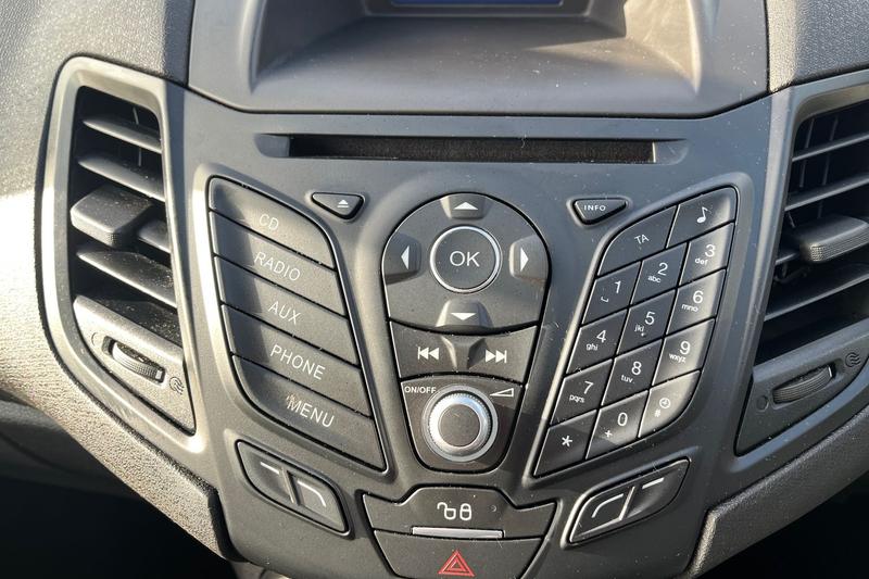 Used Ford Fiesta 2017 for sale - 77691567: Photo 31