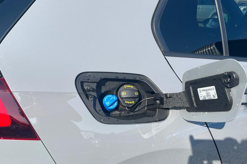 Used Volkswagen Golf 2021 for sale - 77746754: Photo 31