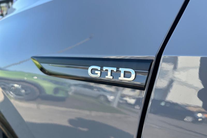 Used Volkswagen Golf 2021 for sale - 77746754: Photo 33