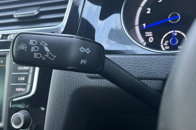 Used Volkswagen Golf 2015 for sale - 77973679: Photo 14