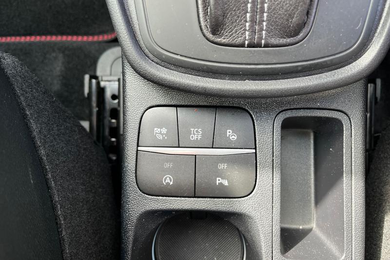 Vehicle 33