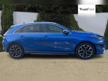 Used Kia Ceed 2021 for sale - 75822880: Photo