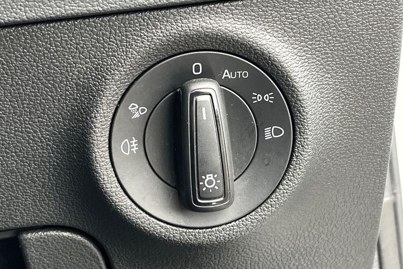 Used Skoda Karoq 2023 for sale - 78067434: Photo 31