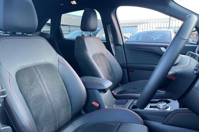 Used Ford Kuga 2025 for sale - 76782341: Photo 17