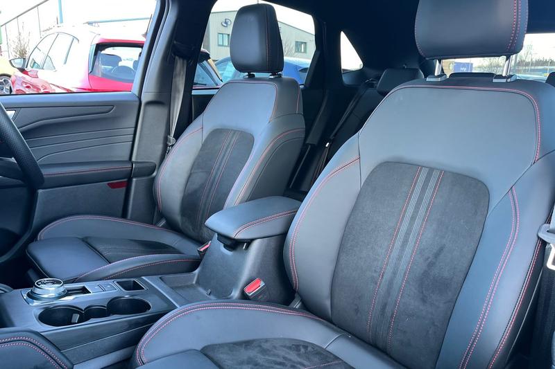 Used Ford Kuga 2025 for sale - 76782341: Photo 19