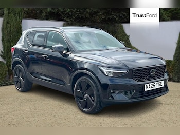 Volvo - XC40