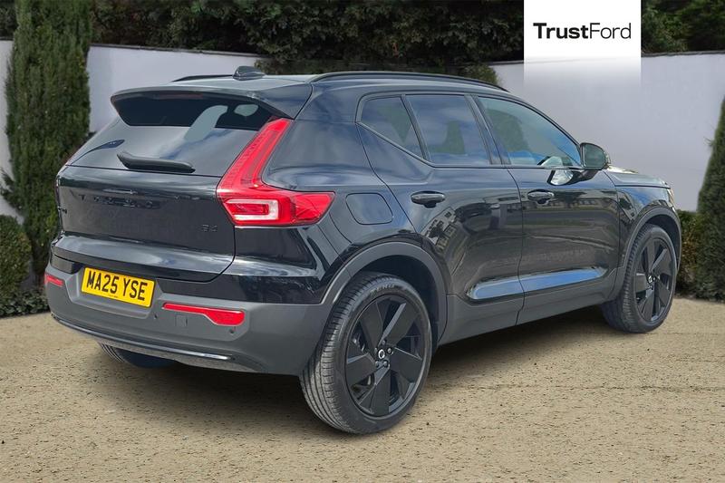Used Volvo XC40 2025 for sale - 76616301: Photo 4