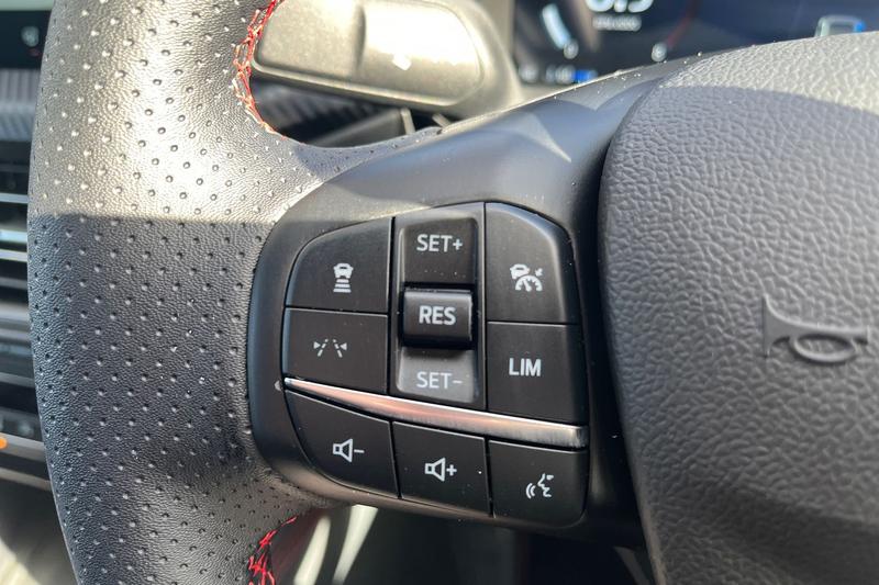 Used Ford Kuga 2025 for sale - 77834500: Photo 24