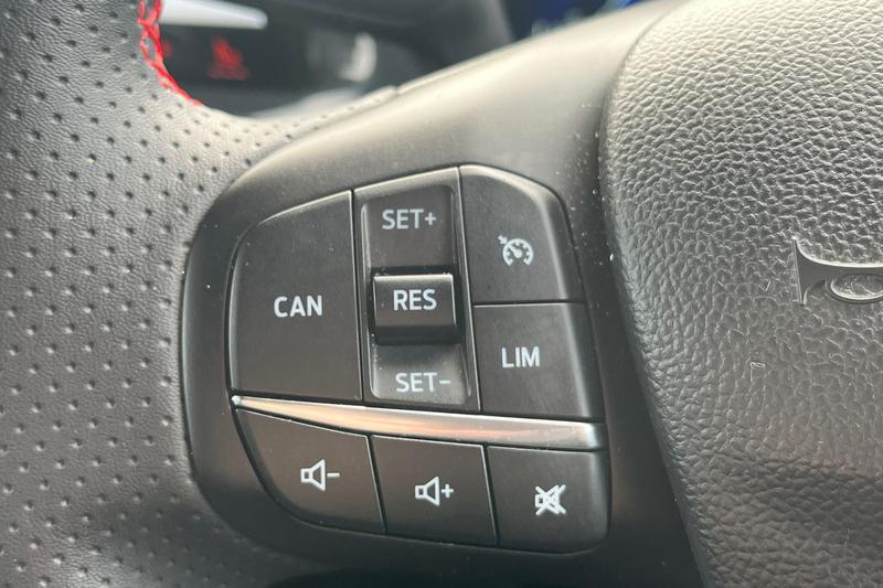 Used Ford Focus 2023 for sale - 78028721: Photo 22