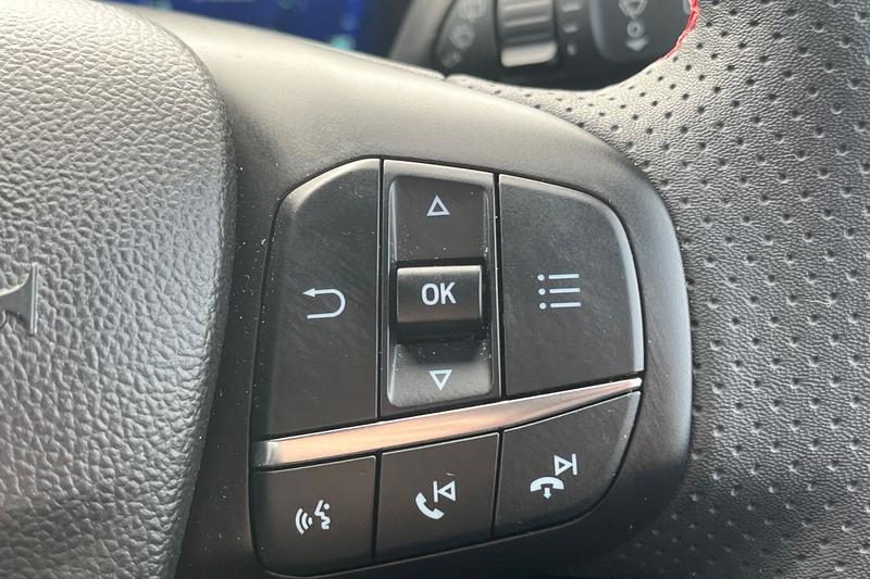 Used Ford Focus 2023 for sale - 78028721: Photo 23