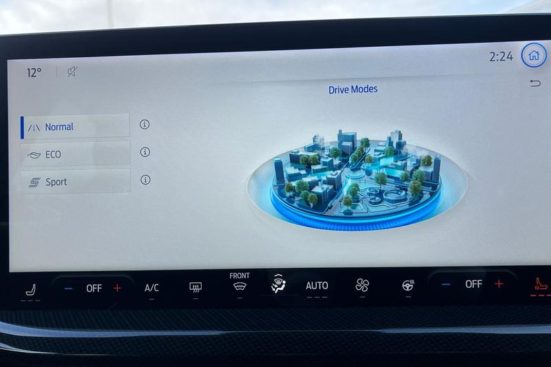 Used Ford Focus 2022 for sale - 78095217: Photo 32