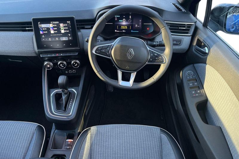 Used Renault Clio 2025 for sale - 77354469: Photo 11