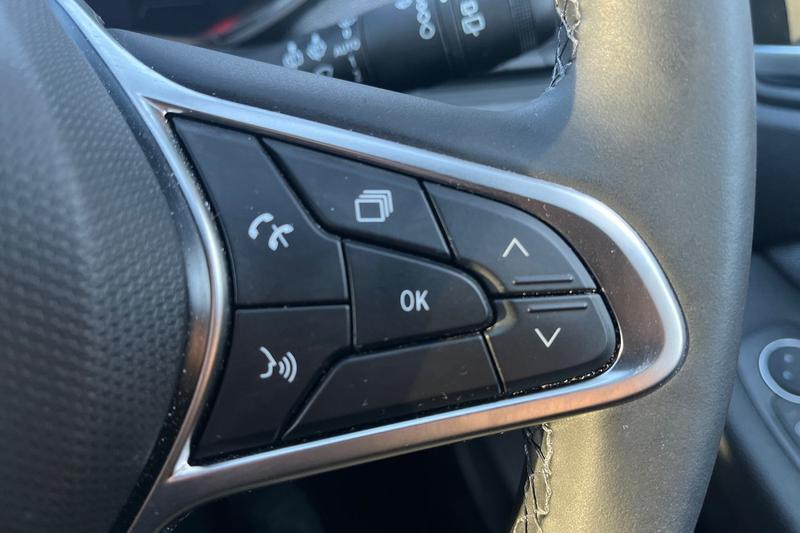 Used Renault Clio 2025 for sale - 77354469: Photo 31