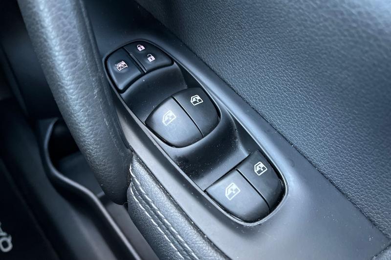 Used Nissan Qashqai 2018 for sale - 77088165: Photo 16