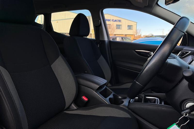 Used Nissan Qashqai 2018 for sale - 77088165: Photo 17