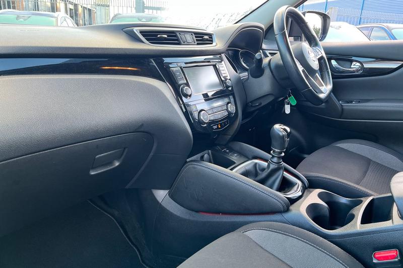 Used Nissan Qashqai 2018 for sale - 77088165: Photo 18