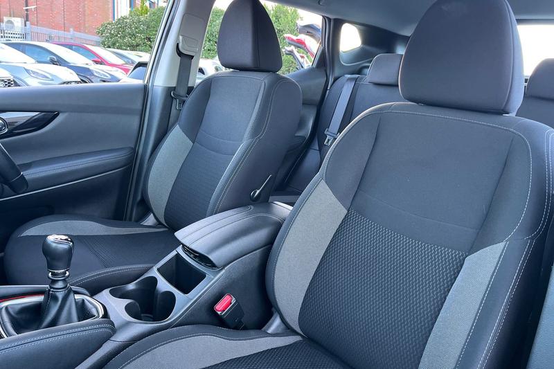 Used Nissan Qashqai 2018 for sale - 77088165: Photo 19