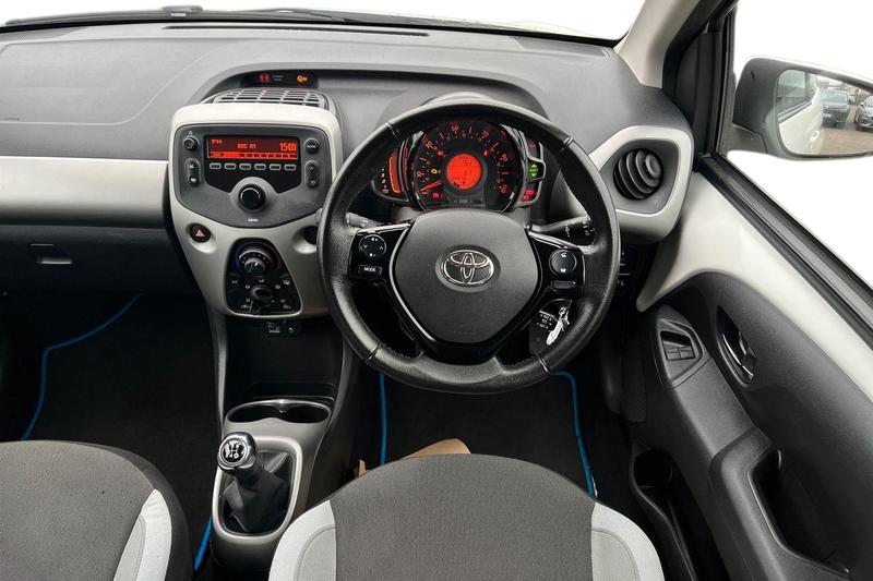 Used Toyota AYGO 2017 for sale - 76458499: Photo 11